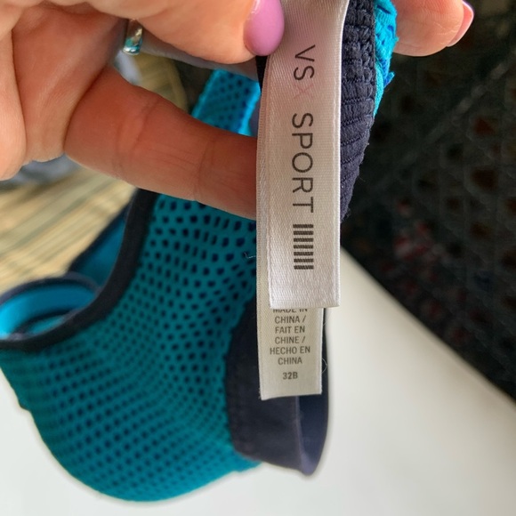 Victorias secret sport 32B - Picture 3 of 4